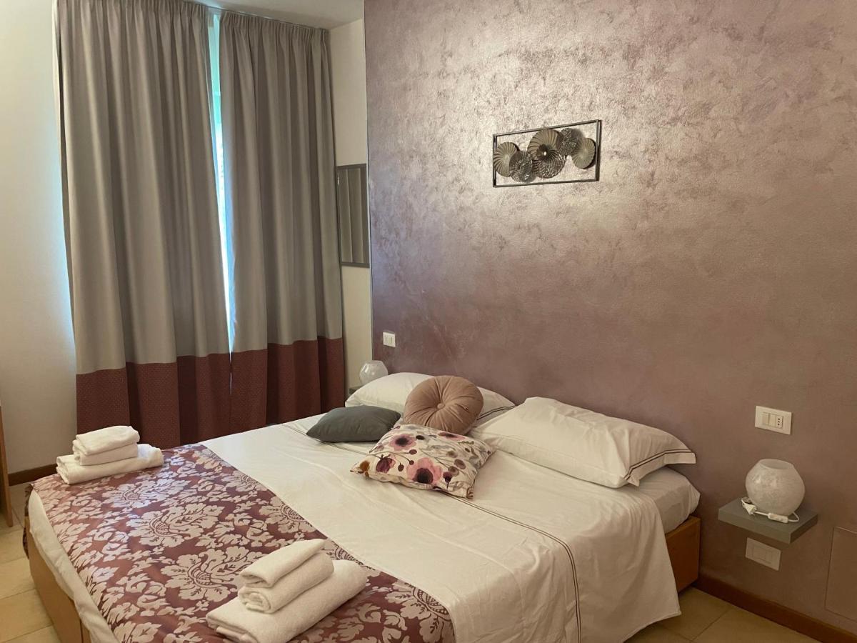 Hotel Sportland Colle Val D'Elsa Esterno foto